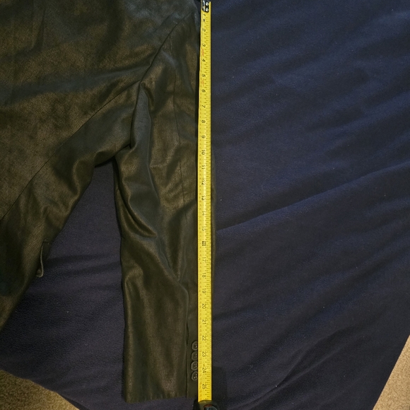 Dark Leather Jacket - Picture 5 of 8